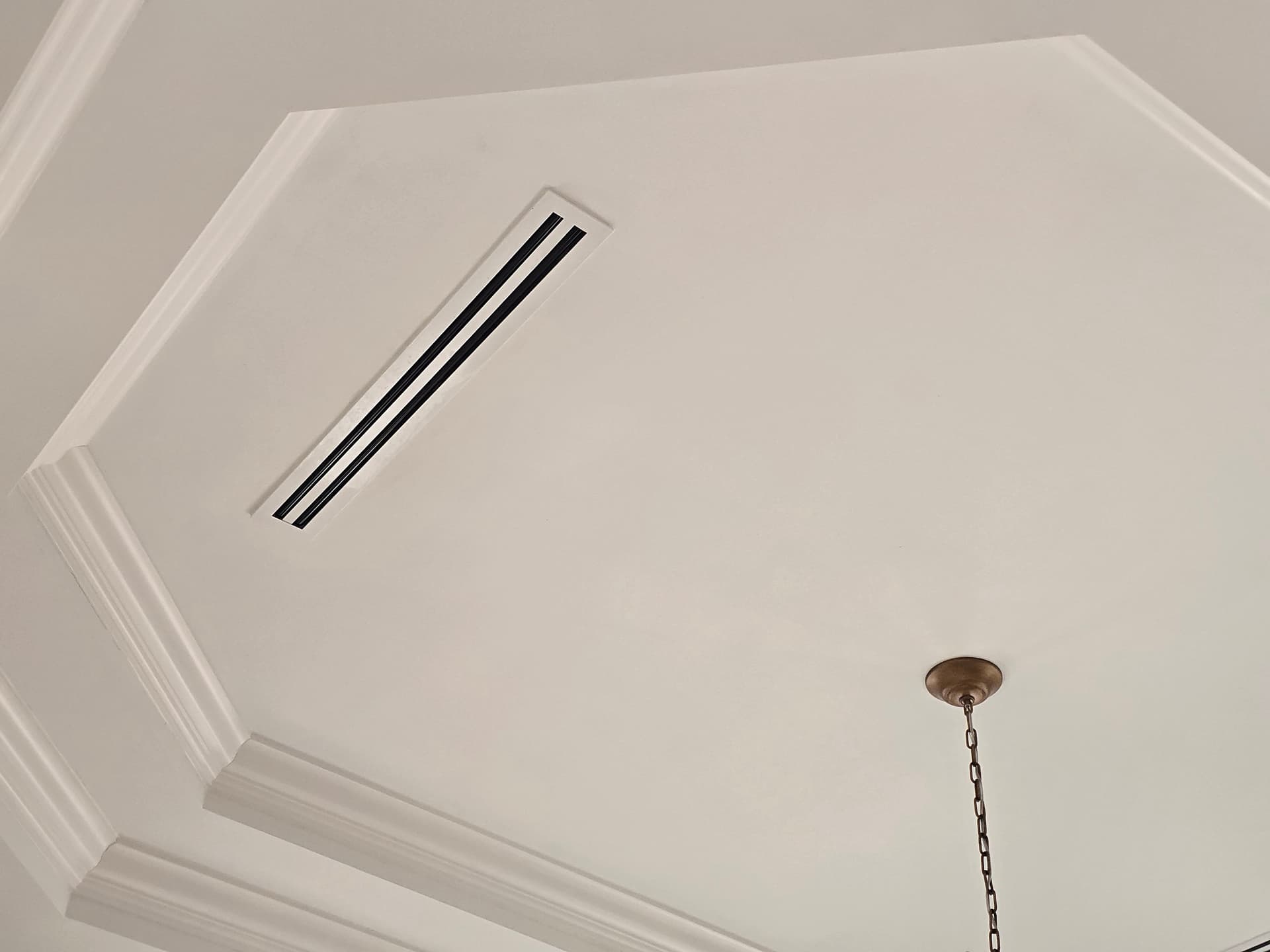 Gallery photos for Linear Grills That Look Sharp and Actually Perform: Image #1