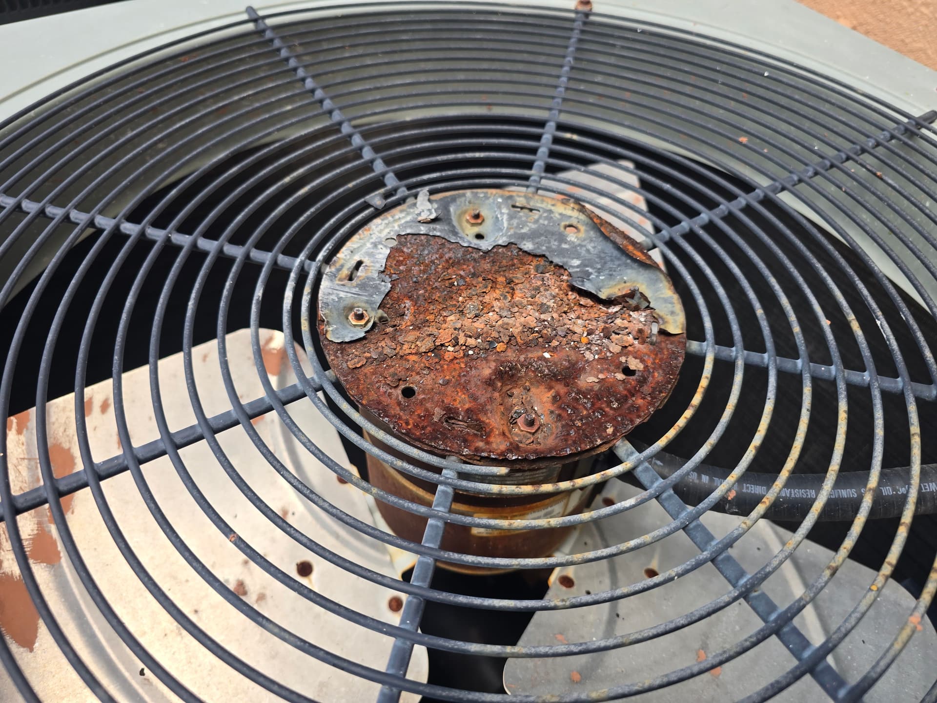 Gallery photos for Bad Outdoor Fan Motor and Failing Grill - Don't Wait on These: Image #1