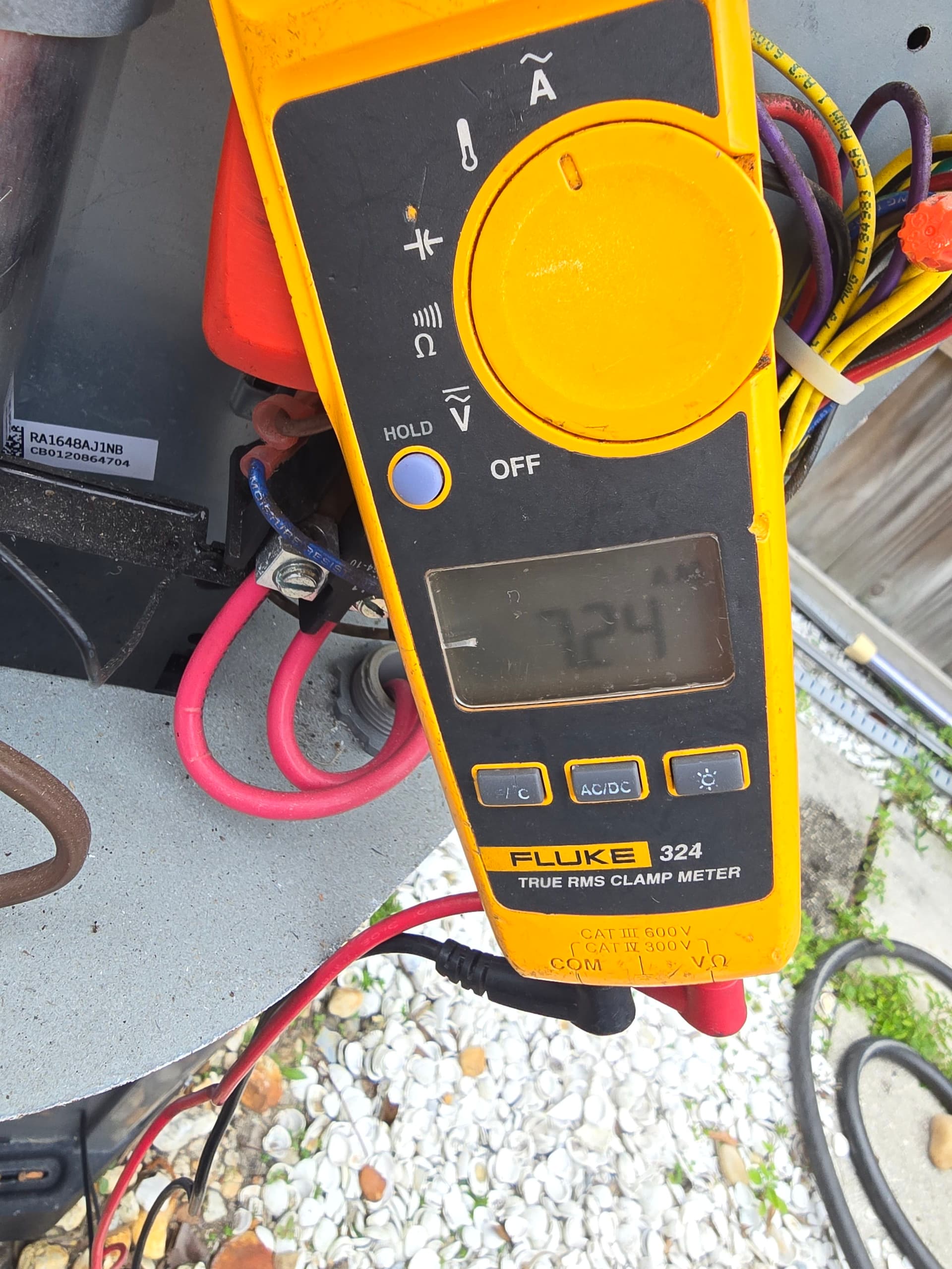 Gallery photos for A Bad Capacitor Was All It Took to Kill This AC Unit: Image #3