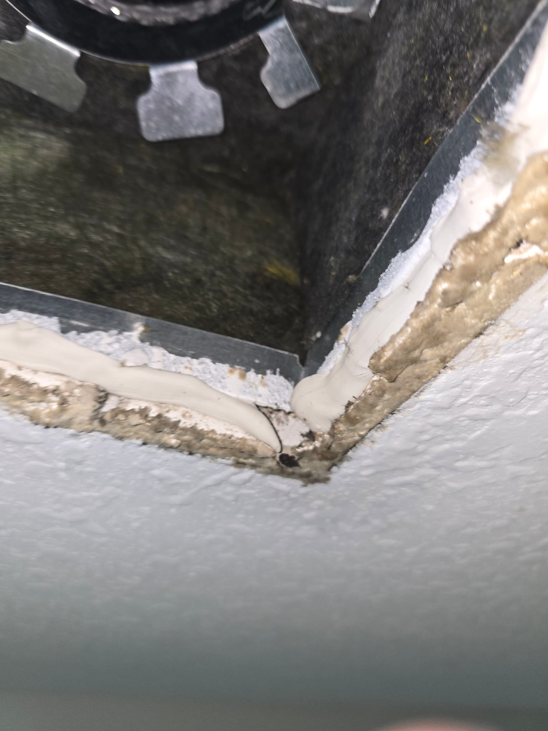 Gallery photos for Why Your Vents Are Sweating and What to Do About It: Image #4