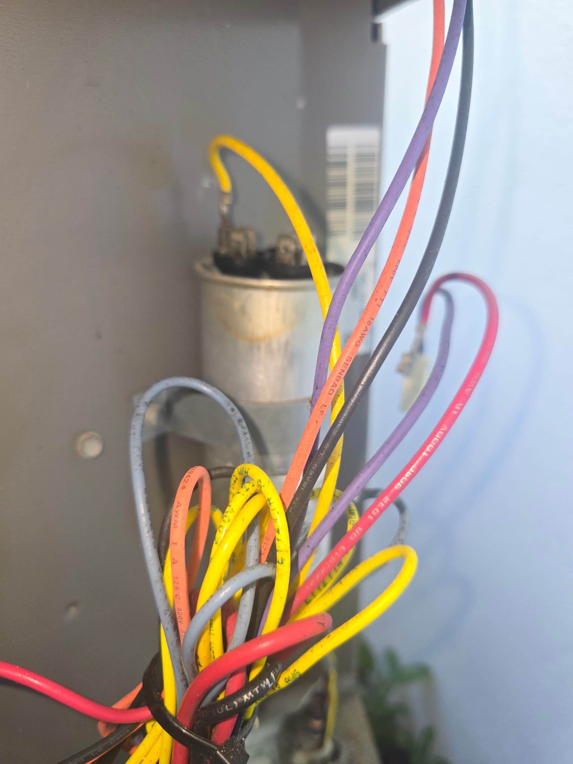 A Blown Capacitor Was Killing This AC Compressor image